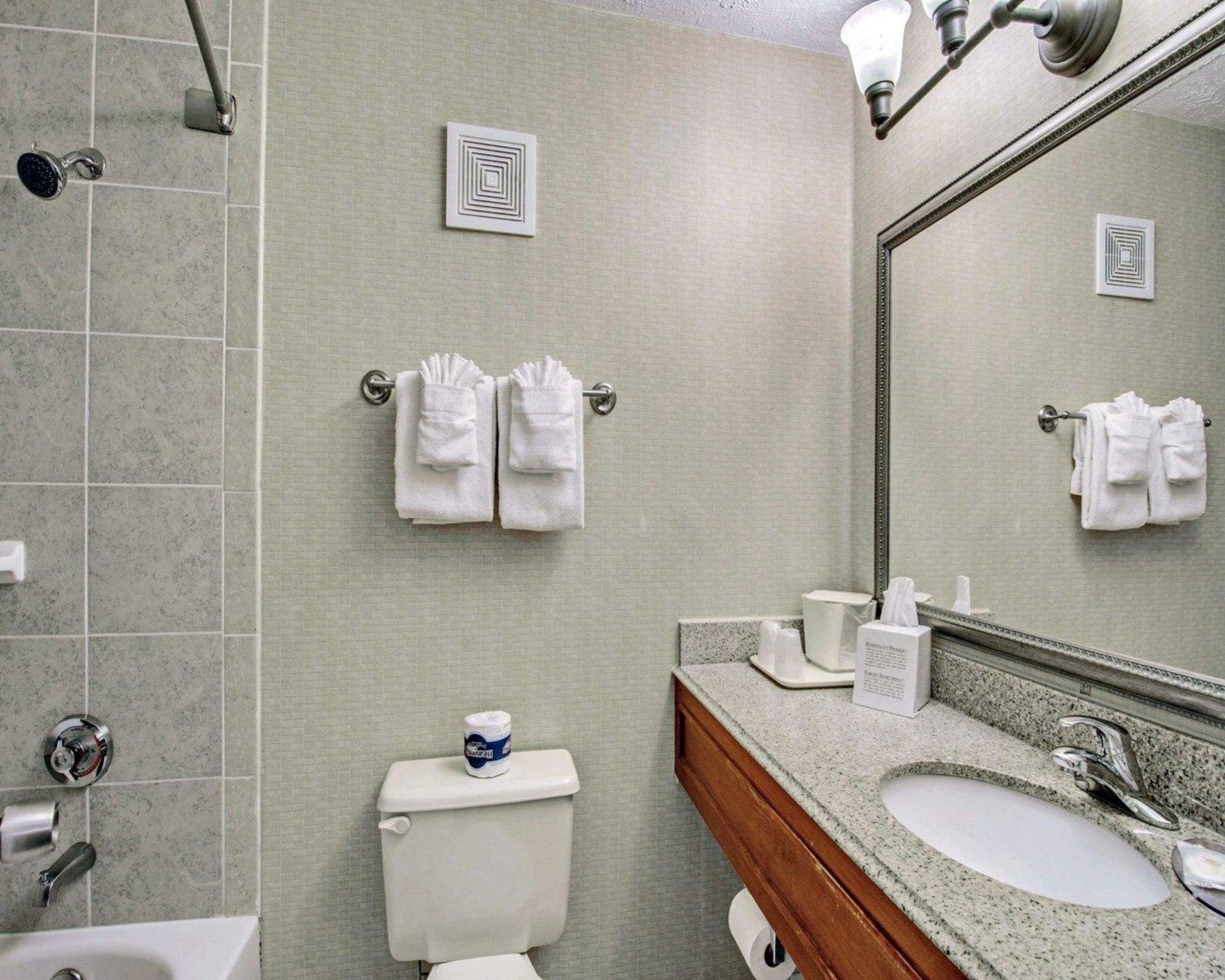 Comfort Inn Near Martinsville Speedway Екстериор снимка