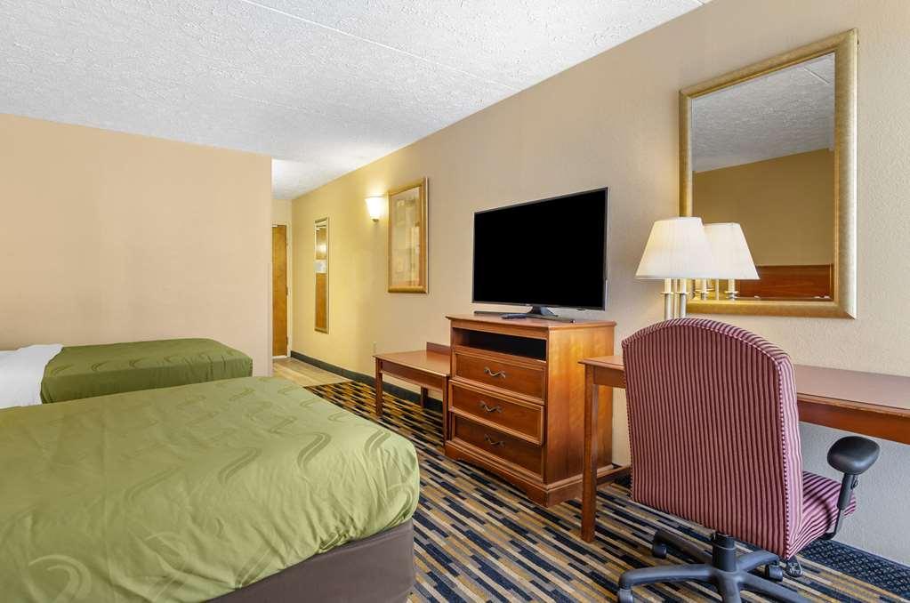 Comfort Inn Near Martinsville Speedway Стая снимка