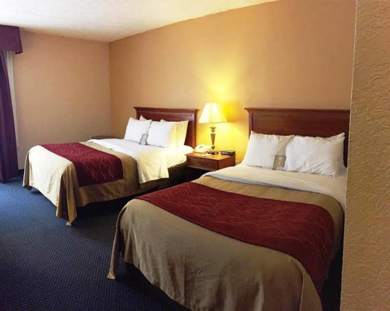 Comfort Inn Near Martinsville Speedway Екстериор снимка