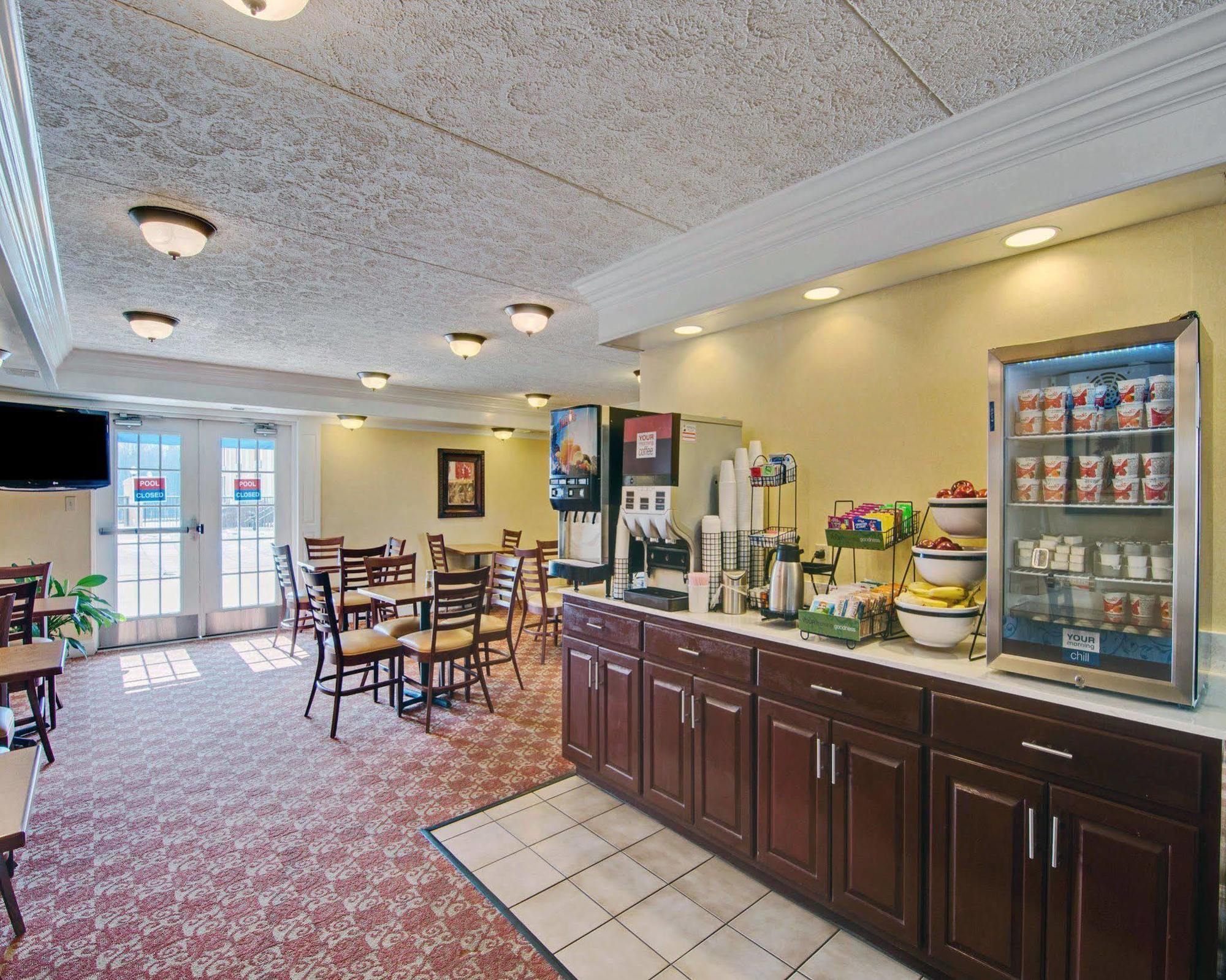 Comfort Inn Near Martinsville Speedway Екстериор снимка