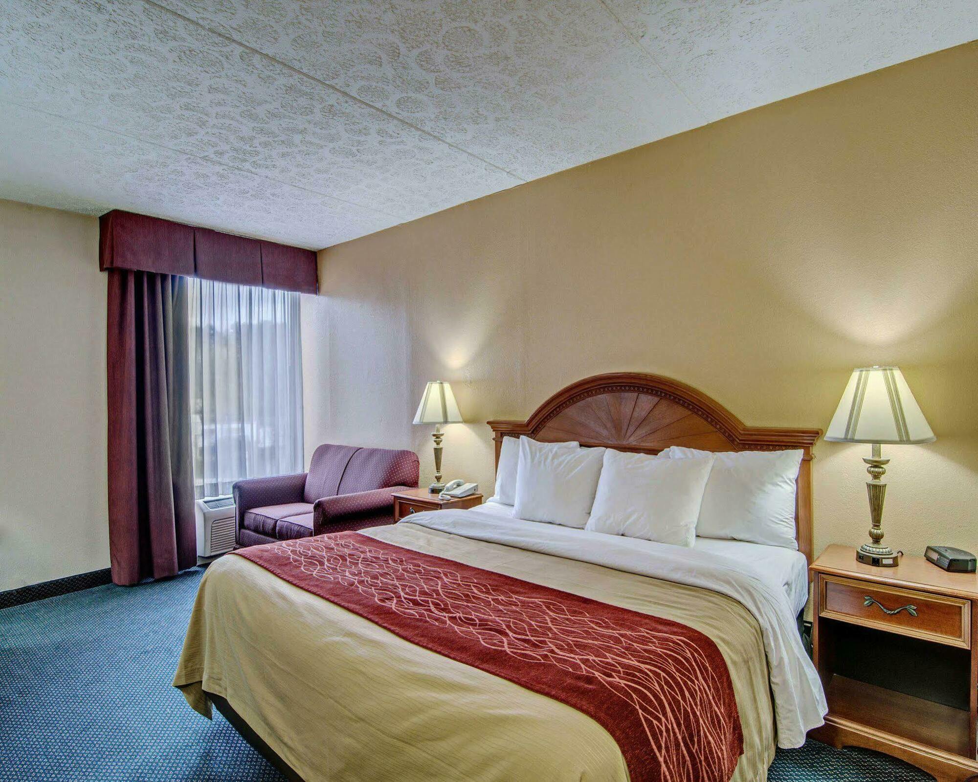 Comfort Inn Near Martinsville Speedway Екстериор снимка